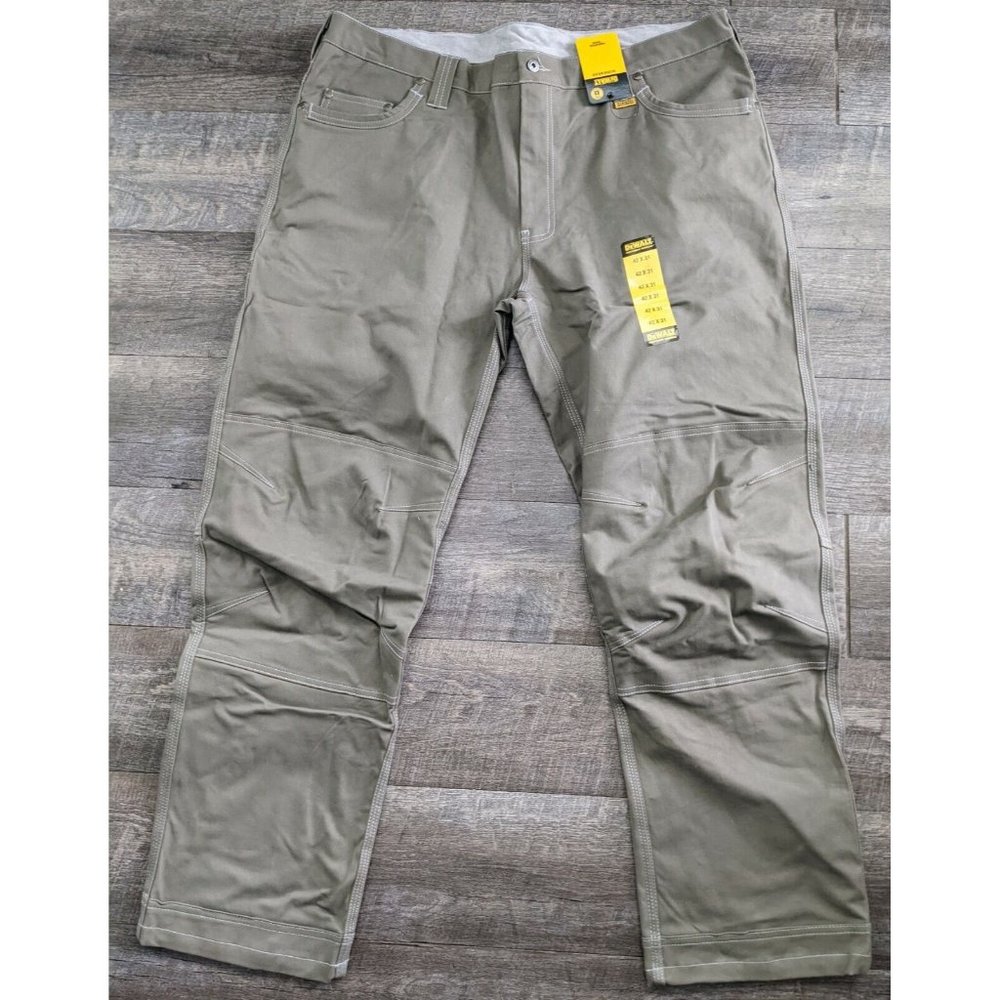 DeWALT Workwear Madison Everyday Work Pants 42x31 New Cactus Reinforced Knees